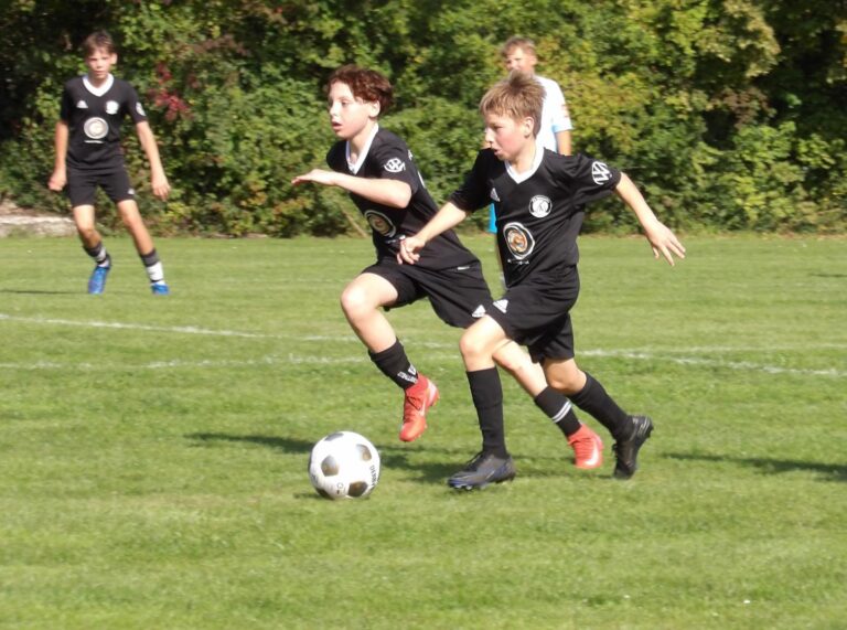 U15 startet mit verdienten 2:1-Auswärtssieg in Güntersleben in die Saison