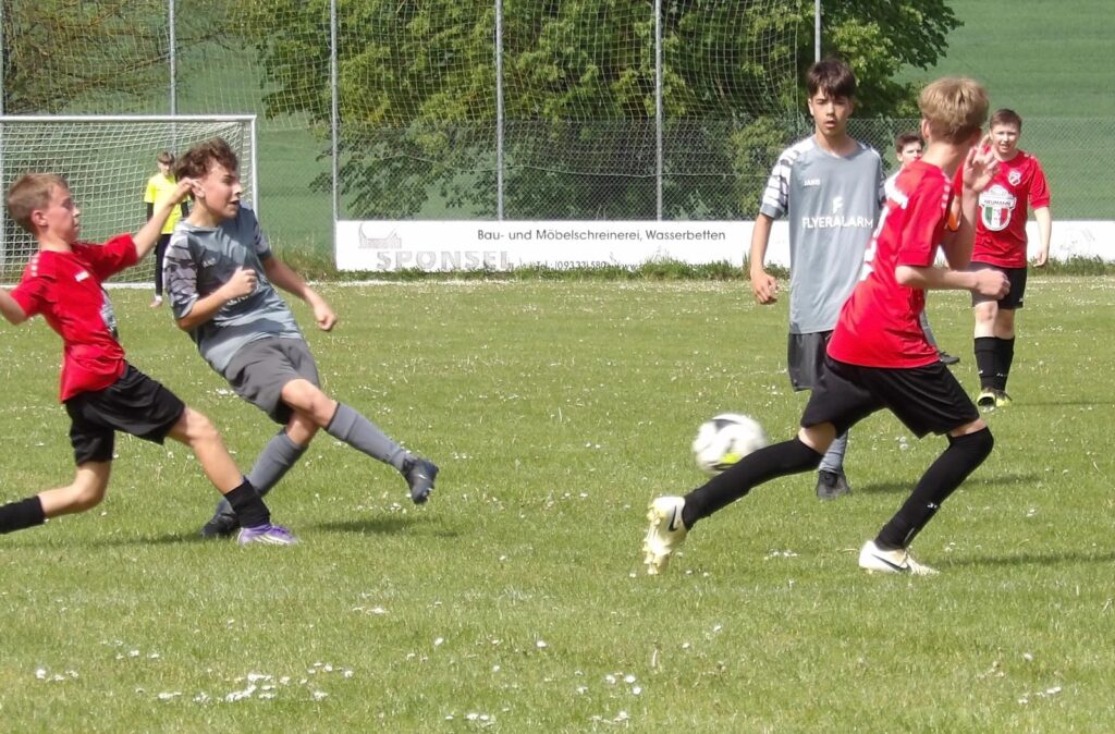 JFG U15: 0:1 Lippert trifft, Stenger hält, Siegler stark